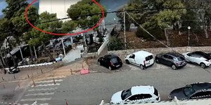 Ριπή ανέμου ξήλωσε την σκεπή εξωτερικού χώρου εστιατορίου 