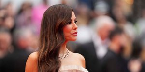 Η Εύα Λονγκόρια με το πιο κοντό της κούρεμα εδώ και δύο χρόνια: Το κομψό καρέ που κλέβει την παράσταση