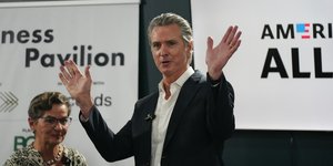 Ο κυβερνήτης της Καλιφόρνια Γκάβιν Νιούσομ