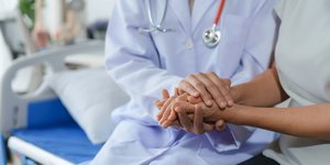 Γιατρός με ασθενή