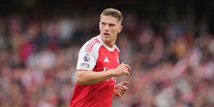 Ο Γκιόκερες με τη φανέλα της Άρσεναλ