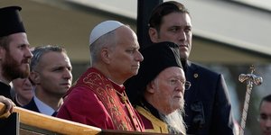 Πάπας Λέων και Πατριάρχης Βαρθολαομαίος μαζί στη Νίκαια