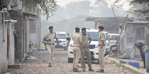 «Τρομοκρατική ενέργεια» χαρακτήρισε η κυβέρνηση της Ινδίας την έκρηξη αυτοκινήτου στο Κόκκινο Φρούριο του Δελχί	