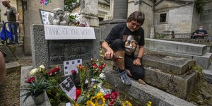 Τζιμ Μόρισον τάφος νεκροταφείο