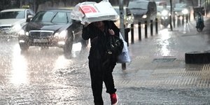 Καταιγίδα στην πόλη