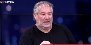 Νίκος Καραχάλιος