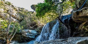 Καταρράκτες και περιπατητικές διαδρομές στην Ανδρο