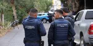 Αστυνομικοί στο χωριό Βορίζια στο Ηράκλειο της Κρήτης 