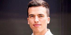 Ο Λεωνίδας Ασκιανάκης