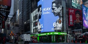 Πολυκαταστήματα στη Νέα Υόρκη προέβλεψαν συντριπτική νίκη του Ζοχράν Μαμντάνι στις δημοτικές εκλογές 