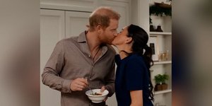 Μέγκαν Μαρκλ φιλί Χάρι