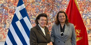 Η Λίνα Μενδώνη στο Μαυροβούνιο