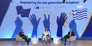 Δόμνα Μιχαηλίδου, Ρομπέρτα Μέτσολα, Κυριάκος Μητσοτάκης