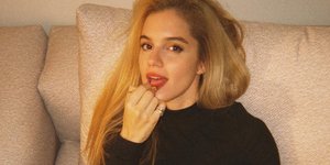 Νατάσα Εξηνταβελώνη/ @exidaveloninatasa