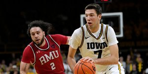 Αγώνας κολεγιακού πρωταθλήματος μπάσκετ