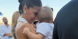 Αλεξάνδρα Nίκα γιος