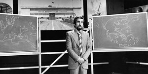 Ο μετεωρολόγος Νίκος Καντερές στα πρώτα του χρόνια στην τηλεόραση ως μετεωρολόγος