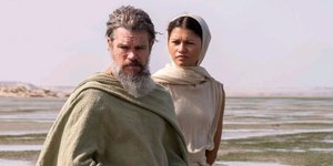 Ματ Ντέιμον και Ζεντάγια ως Οδυσσέας και θεά Αθηνά στην ταινία «Οδύσσεια» 