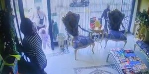 Η οικογένεια Γερμανών στην Κωνσταντινούπολη, λίγο πριν δηλητηριαστεί