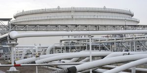 Ρωσία και Καζακστάν συμφώνησαν να ενισχύσουν τις σχέσεις τους στον πετρελαϊκό τομέα