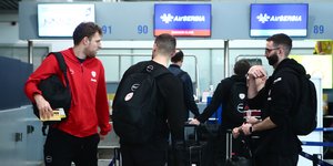 Ολυμπιακός Βεζένκοφ αναχώρηση αεροδρόμιο