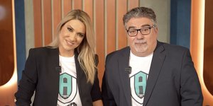 Ελενα Παπαβασιλείου, Μιχάλης Τσόχος