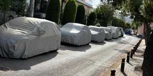 Κουκουλωμένα αυτοκίνητα