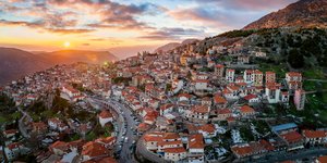 Πρωινό στον Παρνασσό 