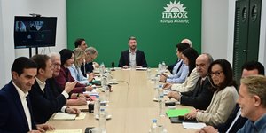 Σε ήπιους τόνους η ΚΟΕΣ, αλλά με σαφή μηνύματα