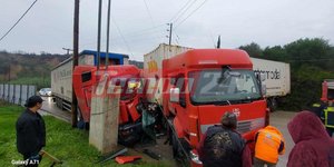 Τροχαίο με δύο νταλίκες στην Πάτρα