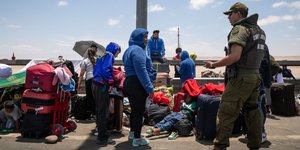 Μετανάστες στα σύνορα του Περού με τη Χιλή