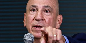 Ο Πιτ Σκανδαλάκης