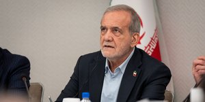 Μασούντ Πεζεσκιάν