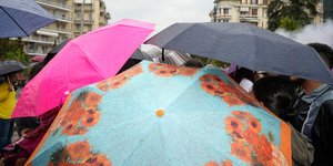 πολλες ομπρελες