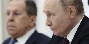 Ο Ρώσος πρόεδρος Βλαντίμιρ Πούτιν και ο υπουργός Εξωτερικών του, Σεργκέι Λαβρόφ 