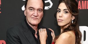 Σπάνια εμφάνιση για τον Κουέντιν Ταραντίνο και τη Ντανιέλα Πικ στην πρεμιέρα του The Perfect Gamble