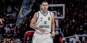 Ο Κώστας Σλούκας