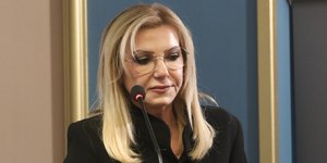 Στάθα Καραϊβάζ 