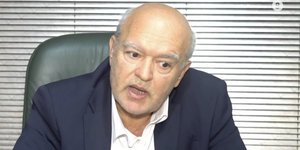 O Ηλίας Παπαγγελής, πατέρας της Αναστασίας που έχασε τη ζωή της στο τραγικό δυστύχημα των Τεμπών