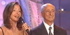 Βίκυ Λέανδρος