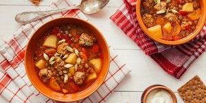 Χοιρινό με πατάτες γιαχνί / Φωτογραφία: Unsplash