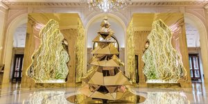 Πώς στολίζει μια στιλίστρια το χριστουγεννιάτικο δέντρο -Οι κανόνες που κάνουν τη διαφορά