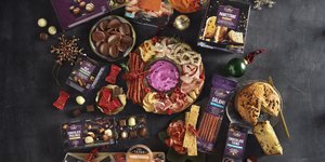 Ζούμε τη γιορτινή εμπερία  AB Bασιλόπουλος