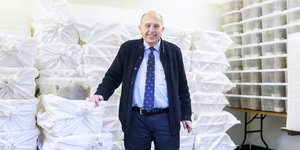 O Bρετανός που αφιέρωσε όλα τα χρόνια της ζωής του σε μια μόνιμη παρτίδα σκάκι με το κράτος / FACEBOOK