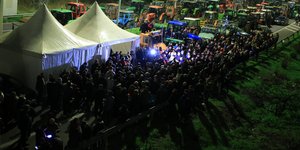 Πλήθος αγροτών στη Νίκαια της Λάρισας