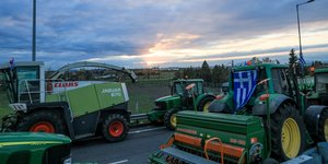 Συνεχίζονται οι κινητοποιήσεις των αγροτών