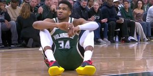 Η στιγμή του τραυματισμού του Γιάννη Αντετοκούνμπο