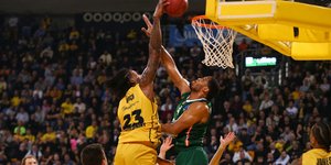 O Άρης ηττήθηκε στο «Αλεξάνδρειο» από την Τσεντεβίτα με 60-89