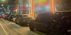 «Πάρκινγκ» έξω από νυχτερινό κέντρο