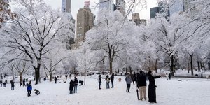 Στα λευκά το Central Park της Νέας Υόρκης